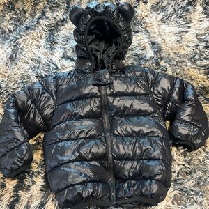 Adorable Bear eared Shiny Black Toddler Puffer Jacket 3t